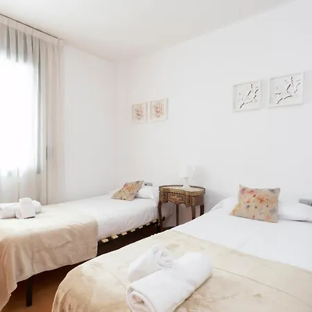Taulat Diagonal Mar Pool Apartment Barcelona