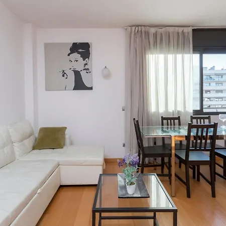 Apartment Taulat Diagonal Mar Pool