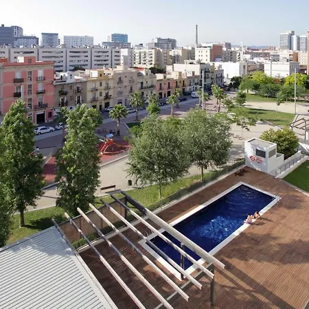Taulat Diagonal Mar Pool Apartment